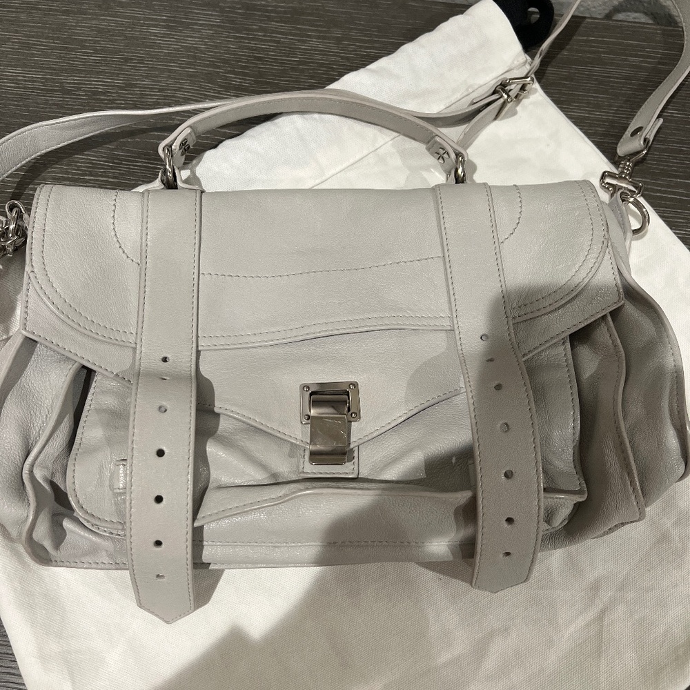 Handbag